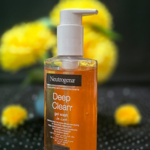 Neutrogena Deep Clean Face Wash
