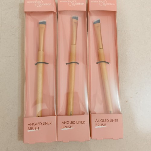 Guardian Make Up Brush